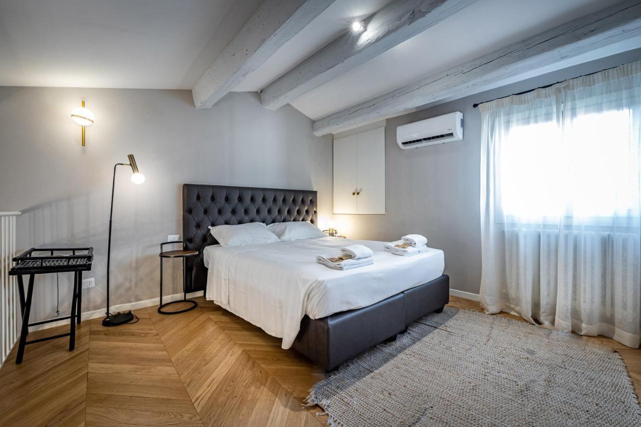 Hs4U Ricasoli Luxury Apartment Near Duomo N. 3 Флоренція Екстер'єр фото