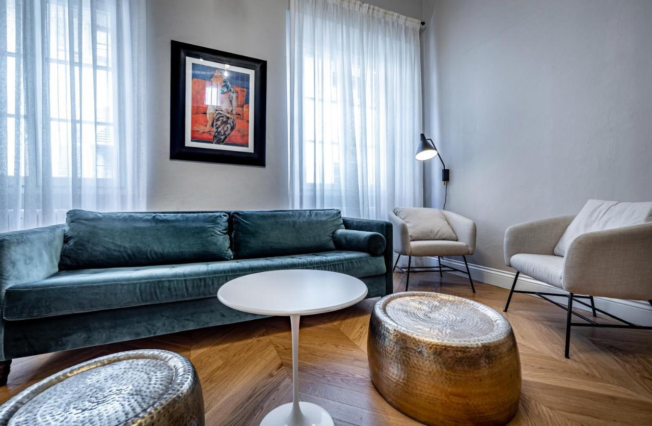 Hs4U Ricasoli Luxury Apartment Near Duomo N. 3 Флоренція Екстер'єр фото
